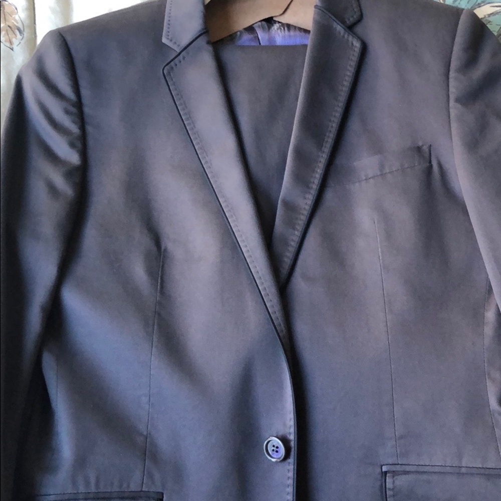Ted Baker men’s dark grey fitted suit /more photos - Picture 6 of 8